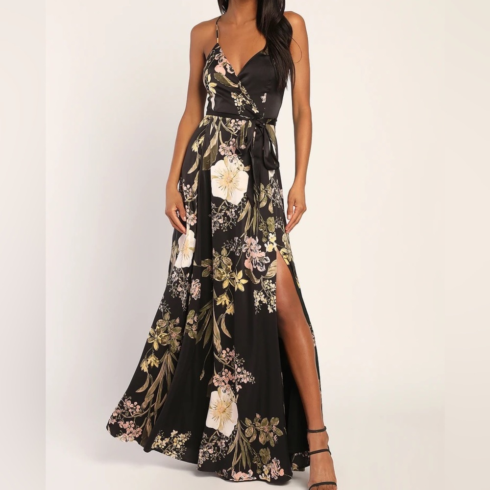 NWOT Still the One Black Floral Print Satin Maxi Dress
